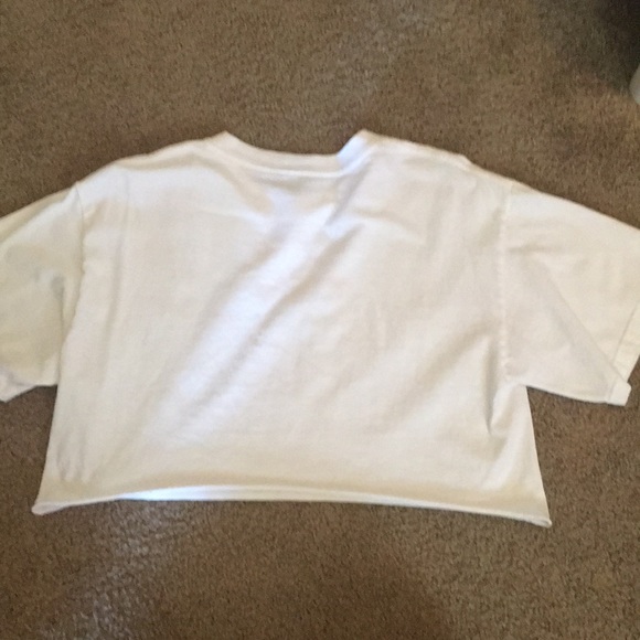 john galt cropped tee. one size fits all - Picture 3 of 4